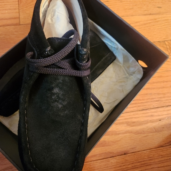 Clark's wallabee bt - Picture 3 of 3